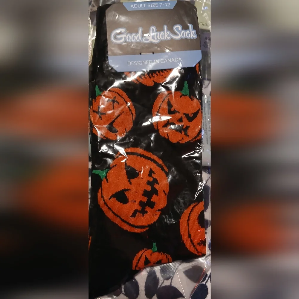 Good Luck Socks-Pumpkins - Picture 1 of 1